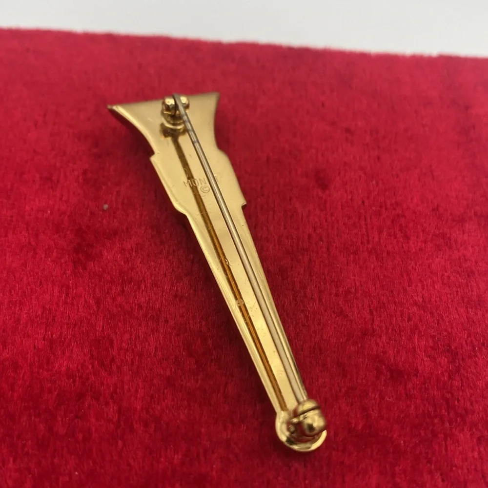 VTG Monet goldtone torch pin brooch 2.5”